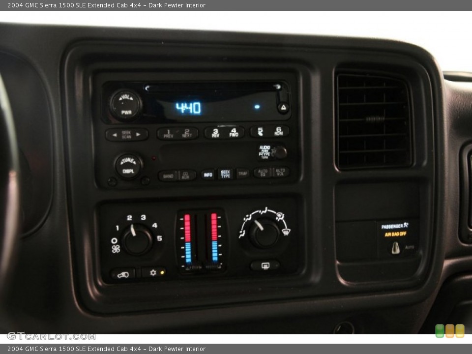 Dark Pewter Interior Controls for the 2004 GMC Sierra 1500 SLE Extended Cab 4x4 #85899874