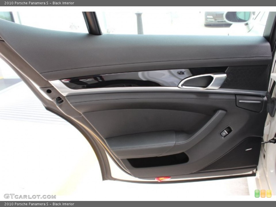 Black Interior Door Panel for the 2010 Porsche Panamera S #85900054