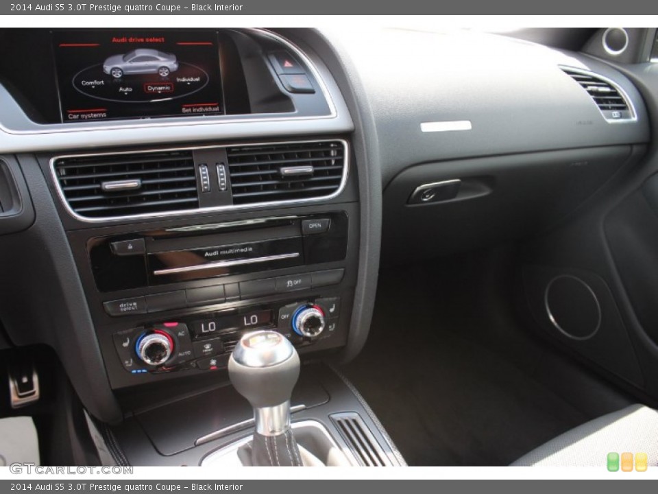 Black Interior Dashboard for the 2014 Audi S5 3.0T Prestige quattro Coupe #85906073