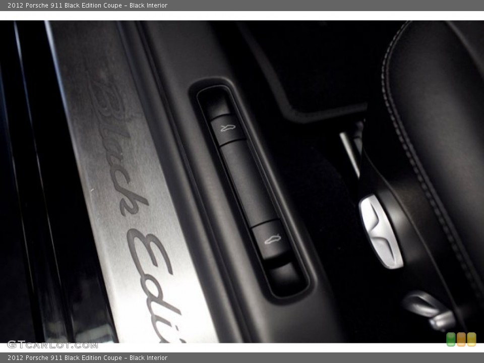 Black Interior Controls for the 2012 Porsche 911 Black Edition Coupe #85929459