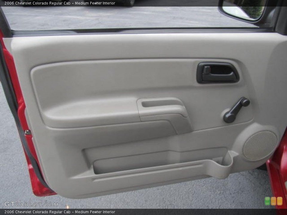 Medium Pewter Interior Door Panel for the 2006 Chevrolet Colorado Regular Cab #85942689