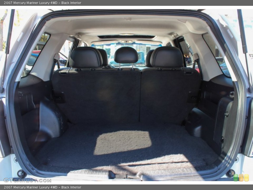 Black Interior Trunk for the 2007 Mercury Mariner Luxury 4WD #85944369