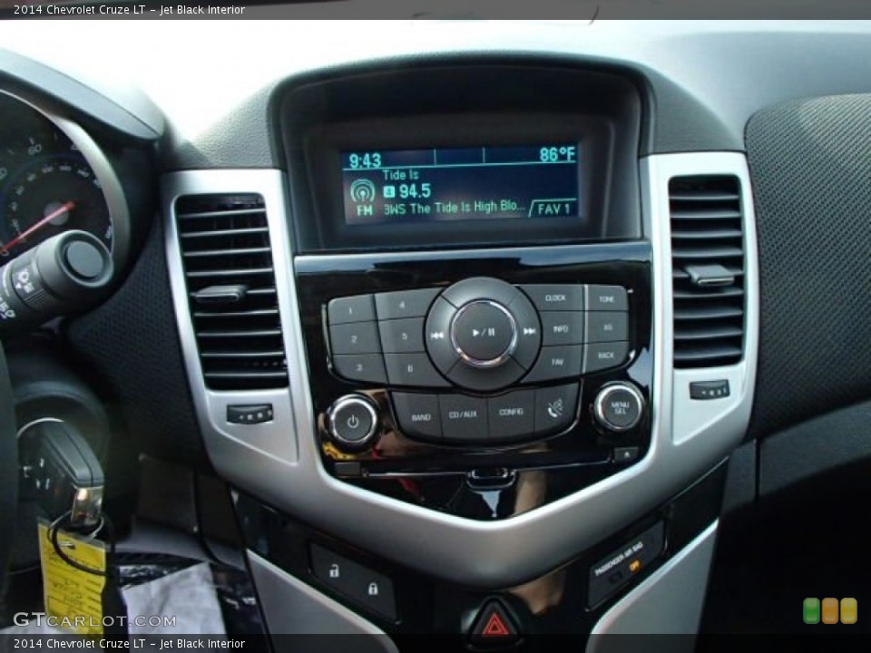Jet Black Interior Controls for the 2014 Chevrolet Cruze LT #85950792