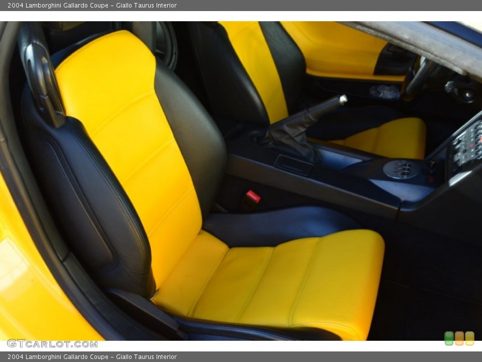 Giallo Taurus Interior Photo for the 2004 Lamborghini Gallardo Coupe #86013065