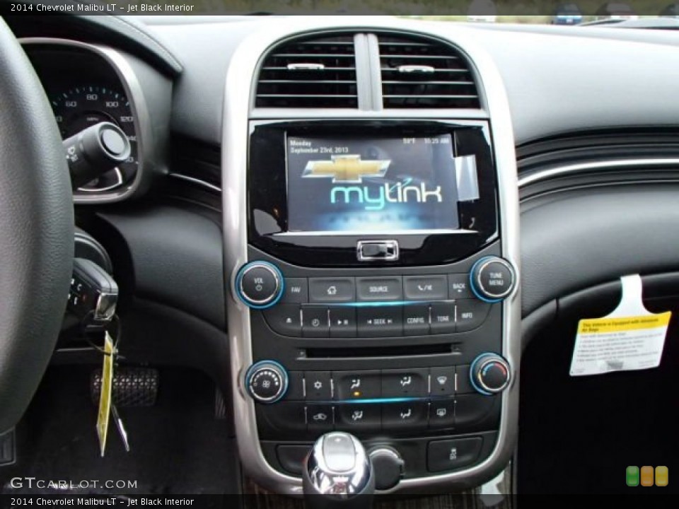 Jet Black Interior Controls for the 2014 Chevrolet Malibu LT #86038995