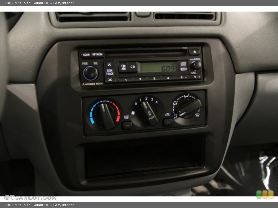 Gray Interior Controls for the 2003 Mitsubishi Galant DE #86041971