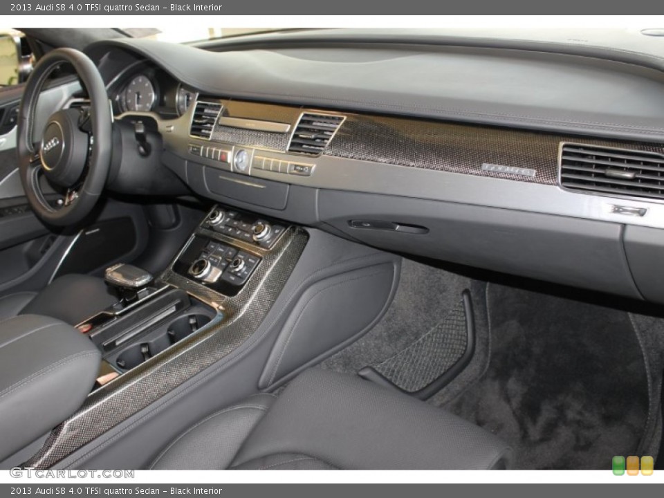Black Interior Dashboard for the 2013 Audi S8 4.0 TFSI quattro Sedan #86049039