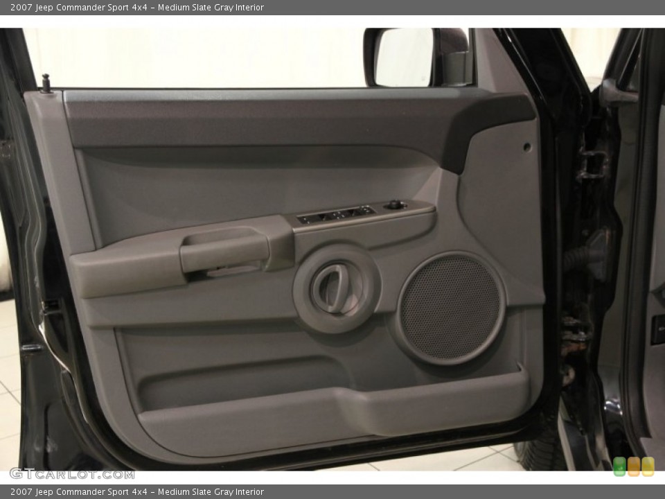 Medium Slate Gray Interior Door Panel for the 2007 Jeep Commander Sport 4x4 #86051383