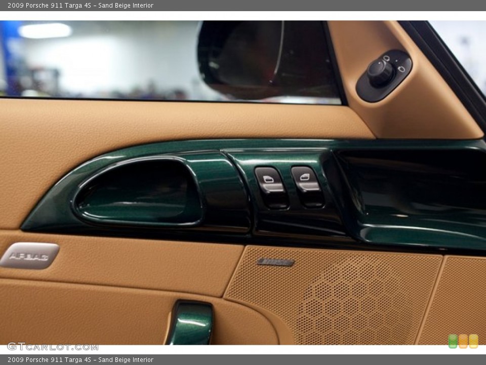 Sand Beige Interior Controls for the 2009 Porsche 911 Targa 4S #86060040