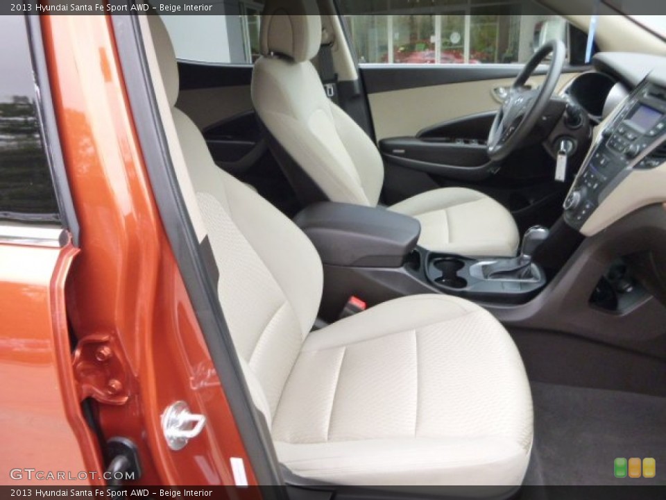 Beige Interior Photo for the 2013 Hyundai Santa Fe Sport AWD #86066565