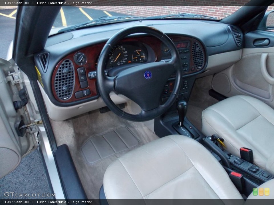 Beige Interior Photo for the 1997 Saab 900 SE Turbo Convertible #86086738