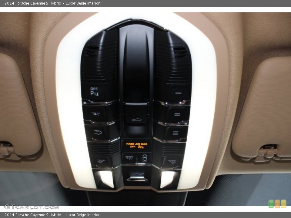 Luxor Beige Interior Controls for the 2014 Porsche Cayenne S Hybrid #86091994