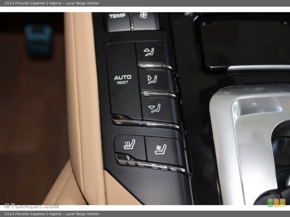 Luxor Beige Interior Controls for the 2014 Porsche Cayenne S Hybrid #86092135