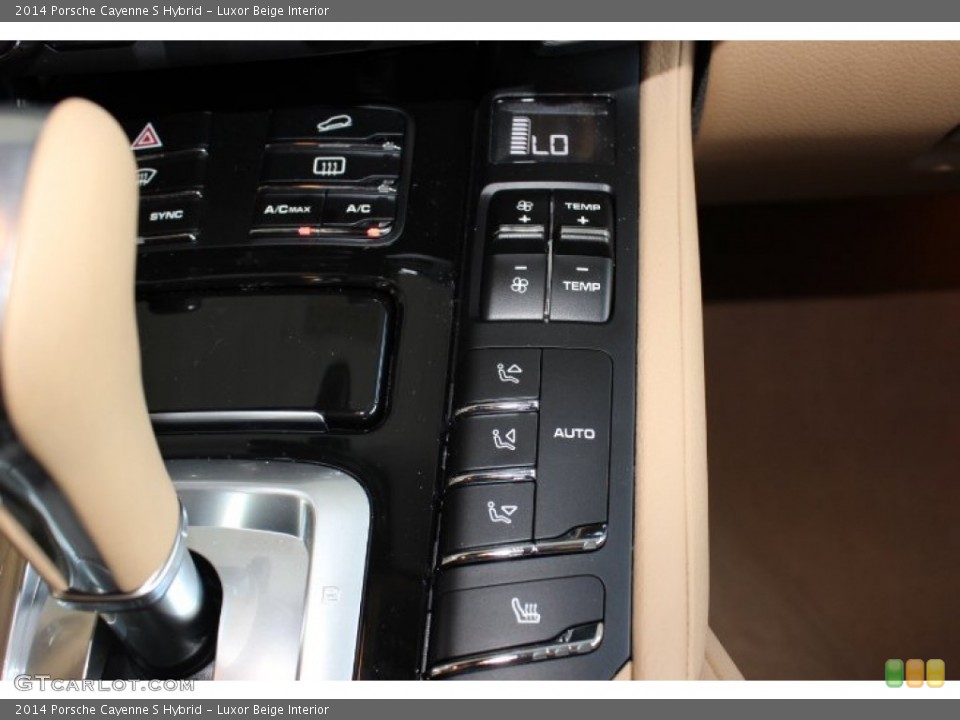 Luxor Beige Interior Controls for the 2014 Porsche Cayenne S Hybrid #86093080