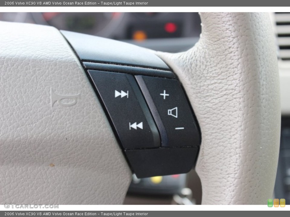 Taupe/Light Taupe Interior Controls for the 2006 Volvo XC90 V8 AWD Volvo Ocean Race Edition #86094067