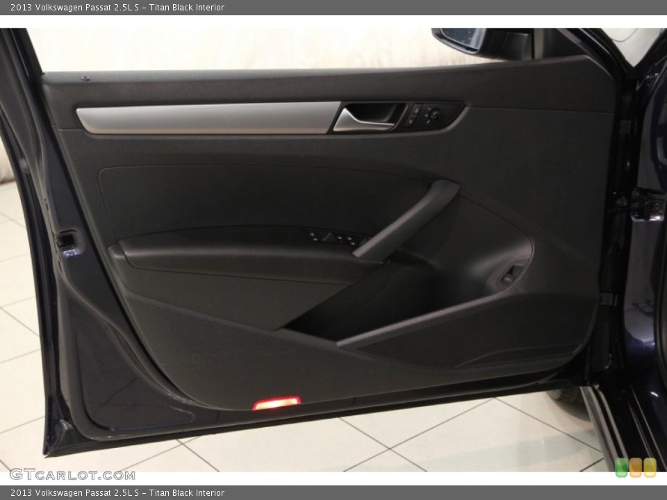 Titan Black Interior Door Panel for the 2013 Volkswagen Passat 2.5L S #86117544