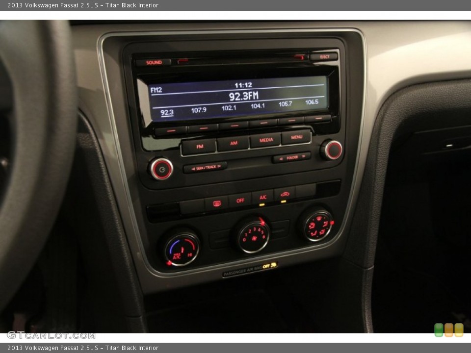 Titan Black Interior Controls for the 2013 Volkswagen Passat 2.5L S #86117634