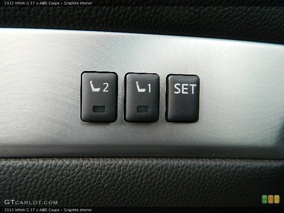 Graphite Interior Controls for the 2013 Infiniti G 37 x AWD Coupe #86118546