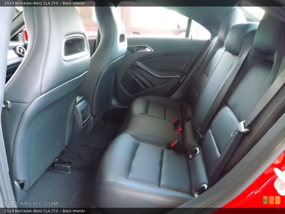 Black Interior Rear Seat for the 2014 Mercedes-Benz CLA 250 #86119727
