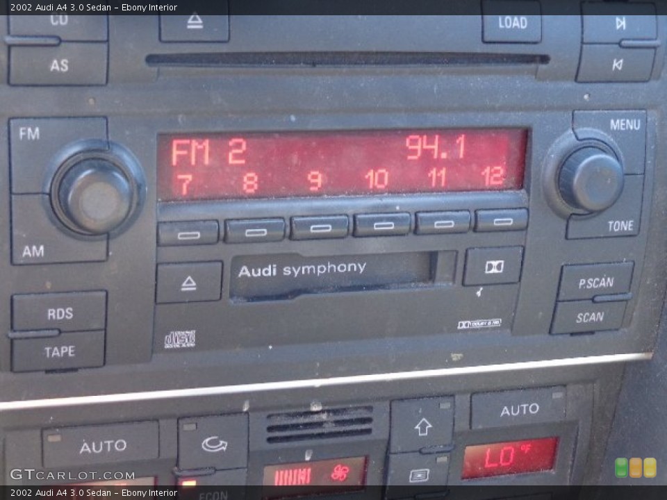 Ebony Interior Audio System for the 2002 Audi A4 3.0 Sedan #86121126