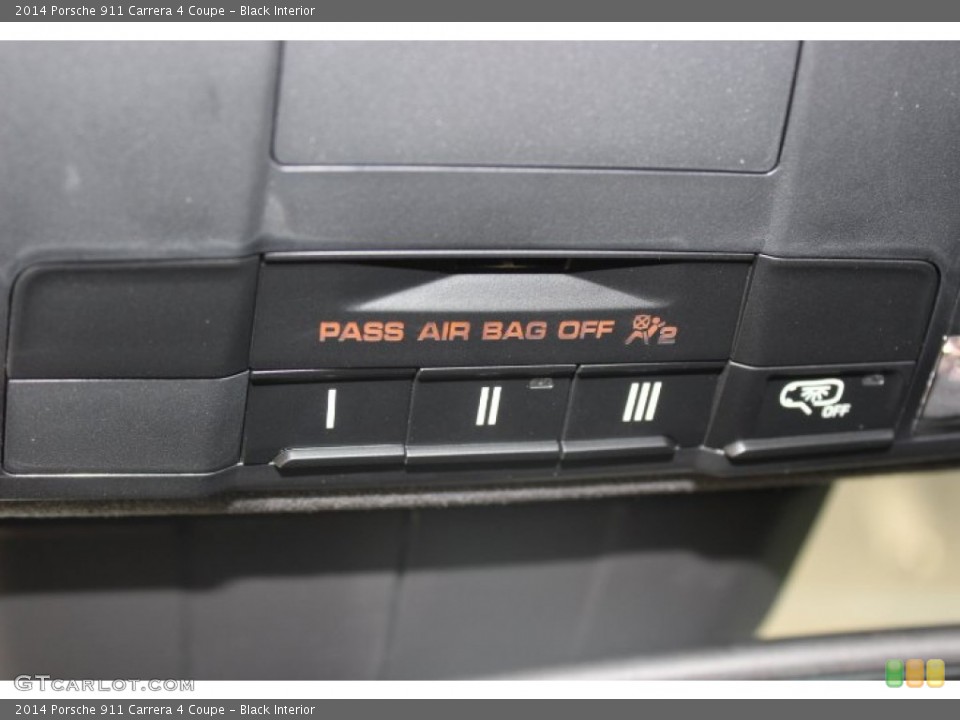 Black Interior Controls for the 2014 Porsche 911 Carrera 4 Coupe #86126328