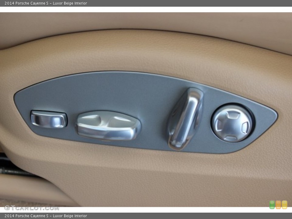 Luxor Beige Interior Controls for the 2014 Porsche Cayenne S #86126895