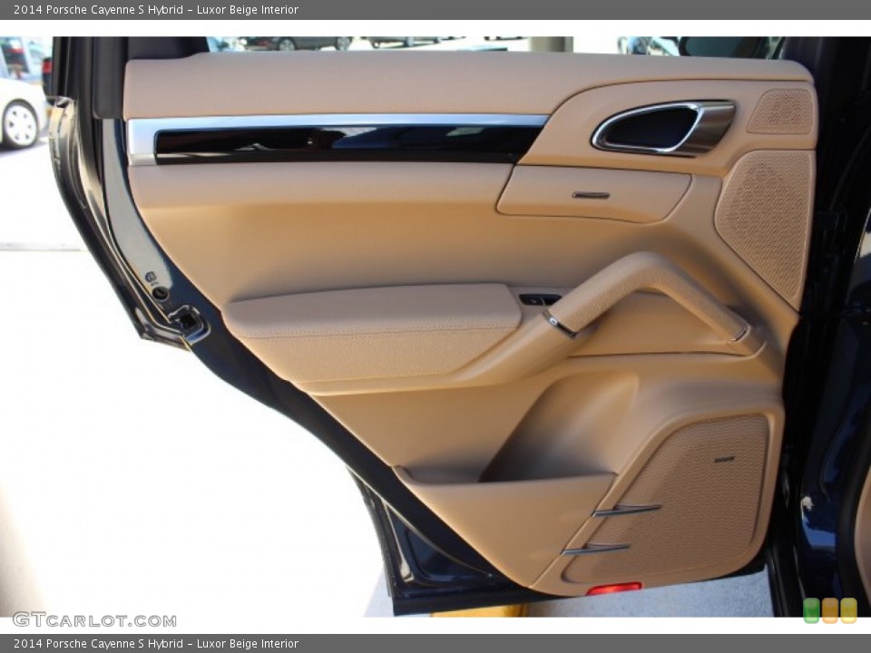 Luxor Beige Interior Door Panel for the 2014 Porsche Cayenne S Hybrid #86128200
