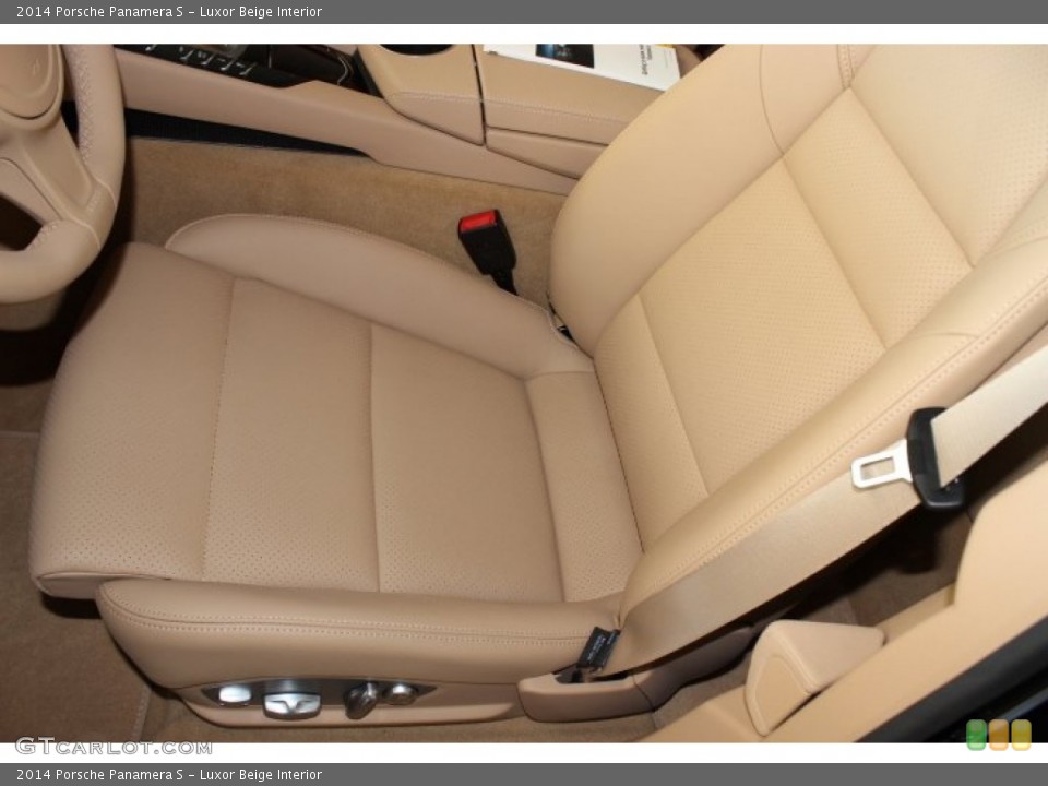 Luxor Beige Interior Front Seat for the 2014 Porsche Panamera S #86128767