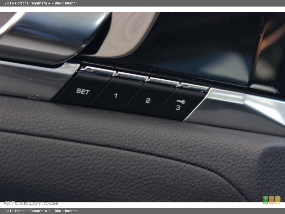 Black Interior Controls for the 2014 Porsche Panamera 4 #86129571