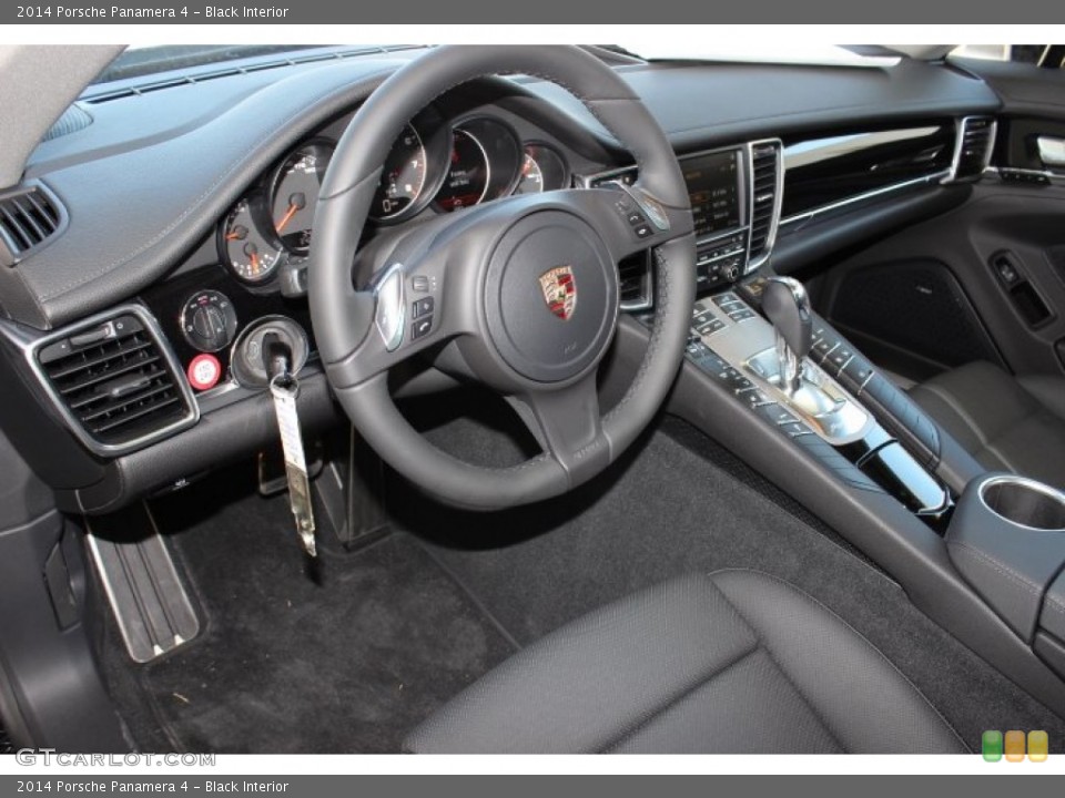 Black Interior Steering Wheel for the 2014 Porsche Panamera 4 #86129622