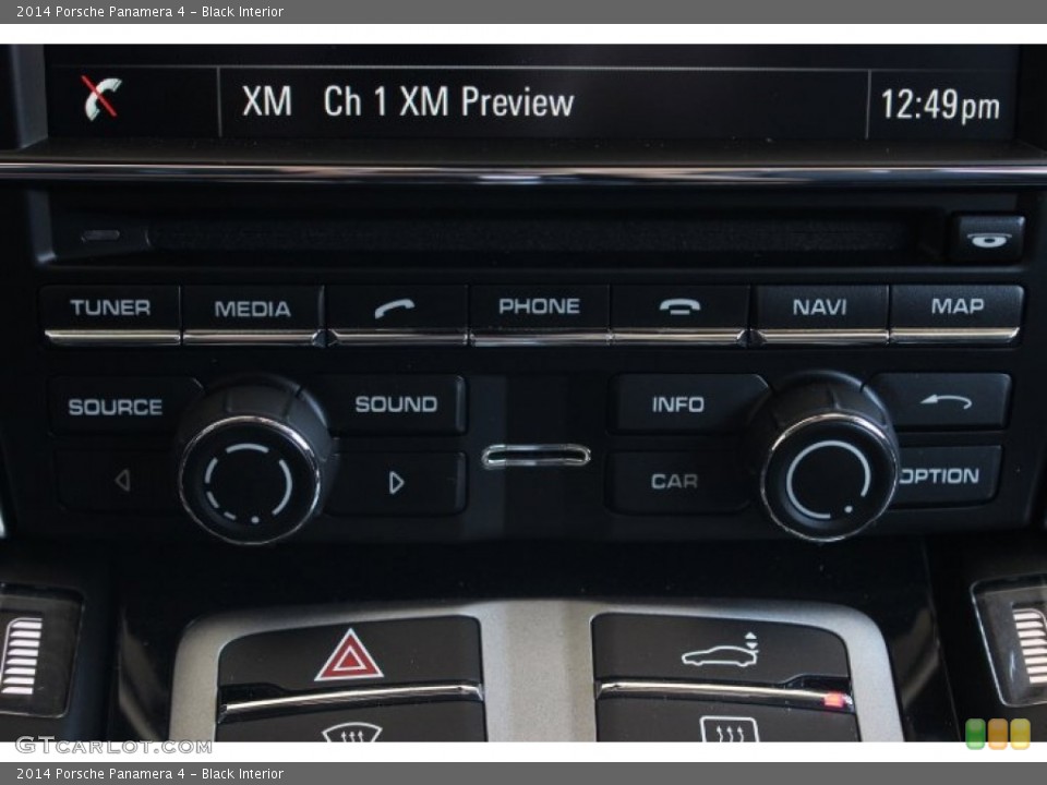 Black Interior Controls for the 2014 Porsche Panamera 4 #86129868