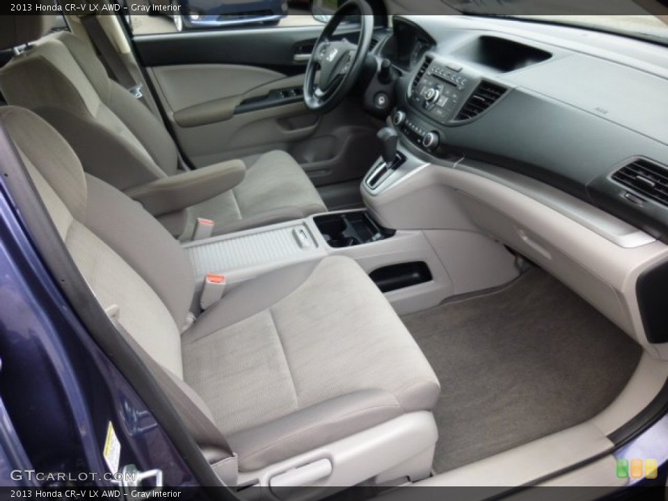 Gray Interior Photo for the 2013 Honda CR-V LX AWD #86135649
