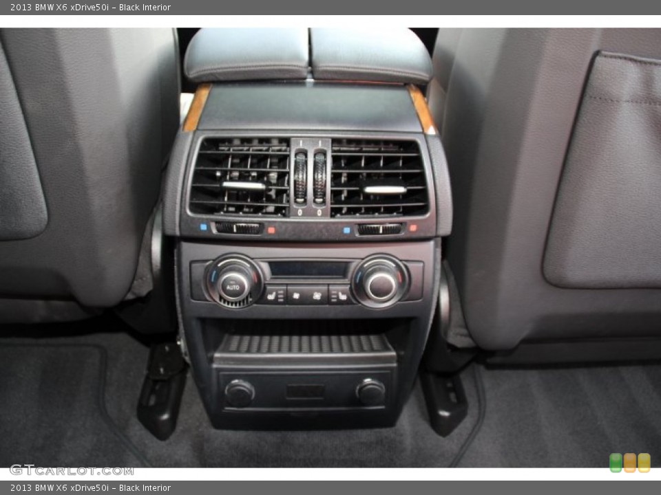 Black Interior Controls for the 2013 BMW X6 xDrive50i #86143203