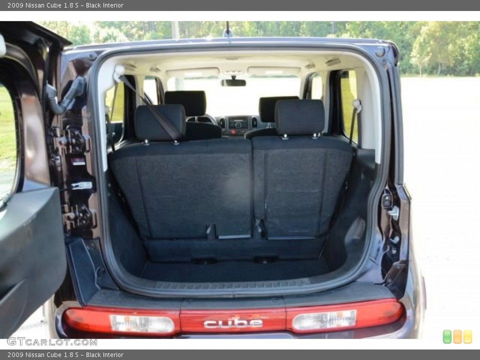 Black Interior Trunk for the 2009 Nissan Cube 1.8 S #86161495