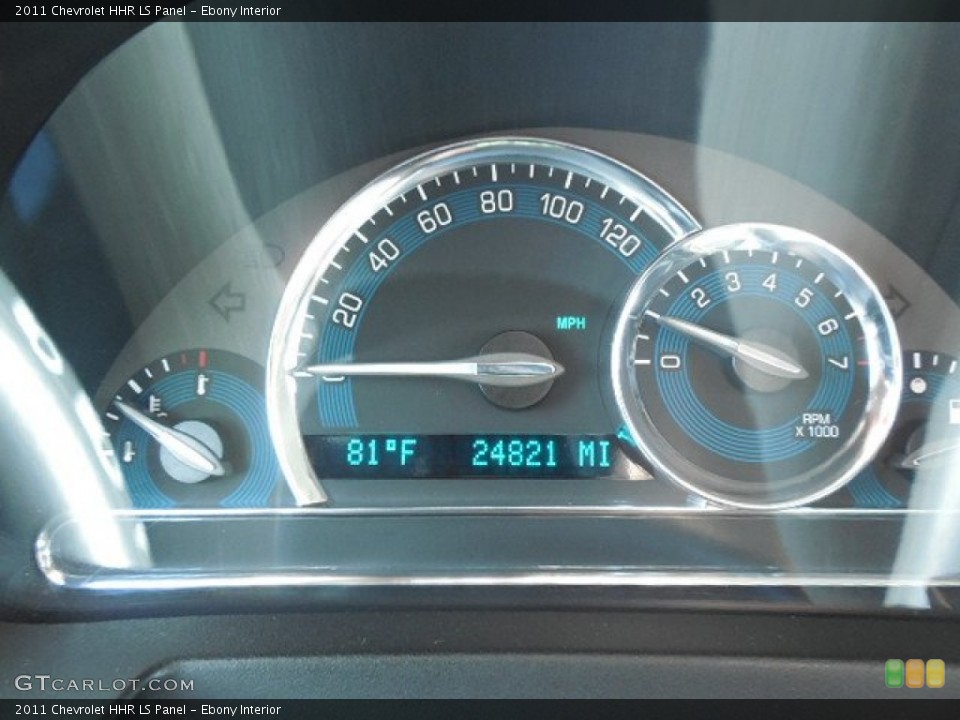 Ebony Interior Gauges for the 2011 Chevrolet HHR LS Panel #86169782