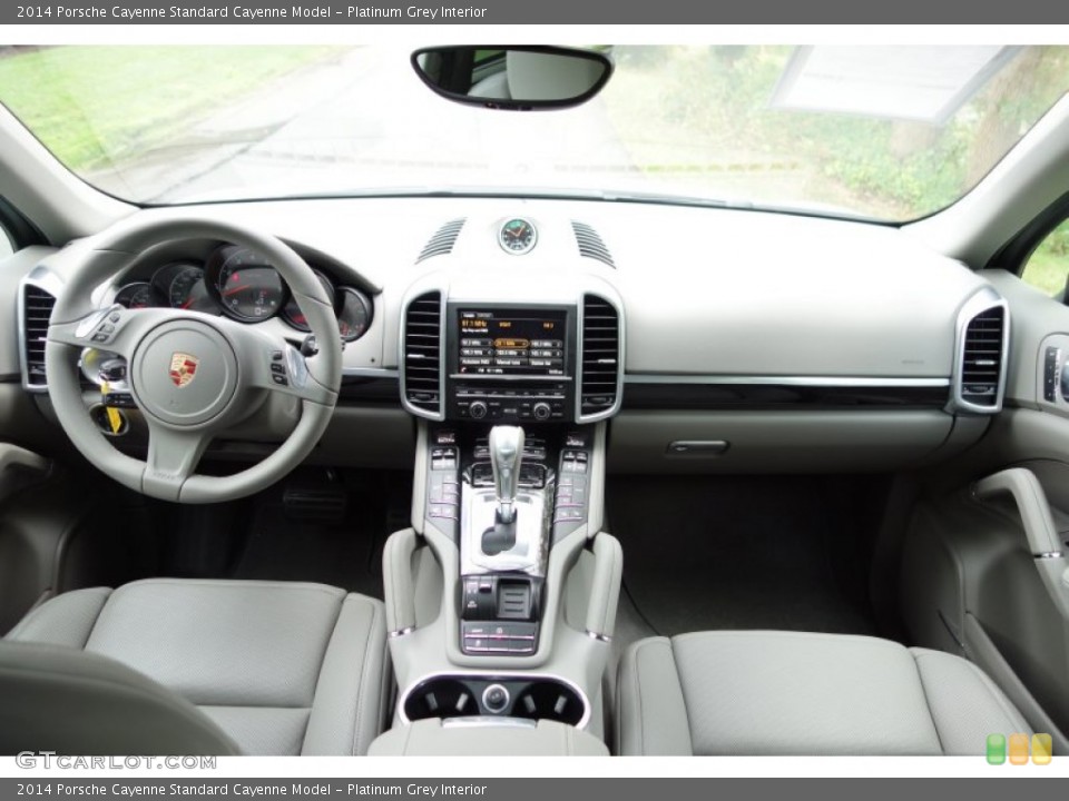 Platinum Grey Interior Dashboard for the 2014 Porsche Cayenne  #86194841