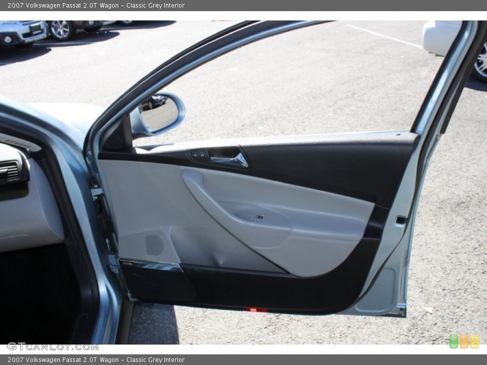 Classic Grey Interior Door Panel for the 2007 Volkswagen Passat 2.0T Wagon #86203456