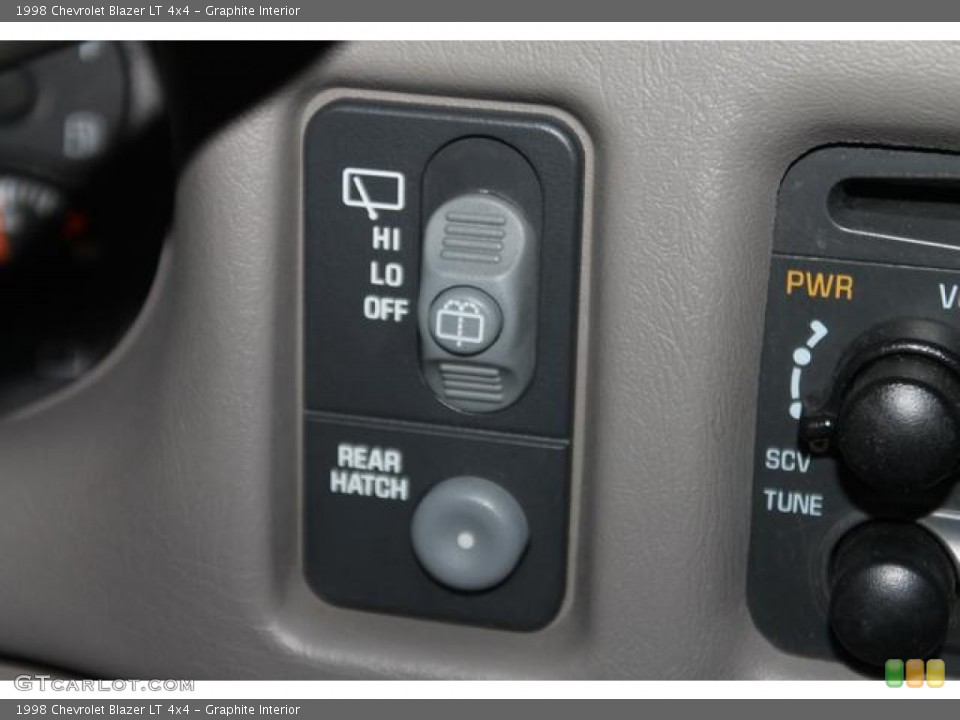 Graphite Interior Controls for the 1998 Chevrolet Blazer LT 4x4 #86204534