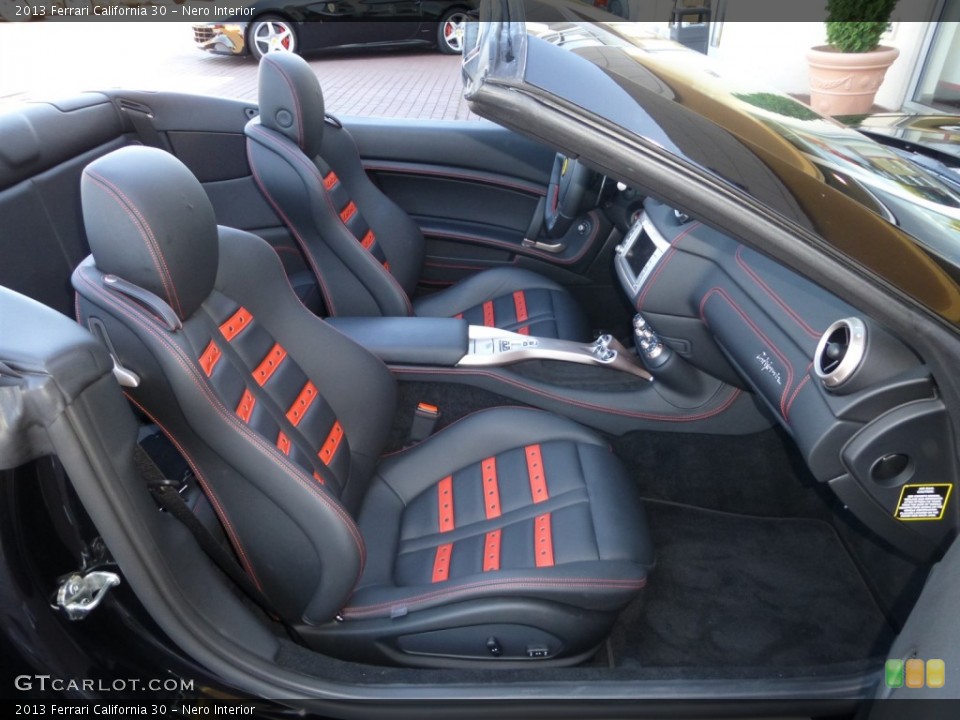 Nero Interior Front Seat for the 2013 Ferrari California 30 #86205239