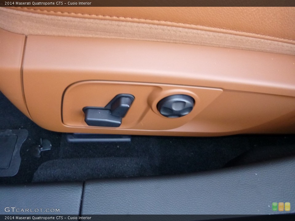 Cuoio Interior Controls for the 2014 Maserati Quattroporte GTS #86205554