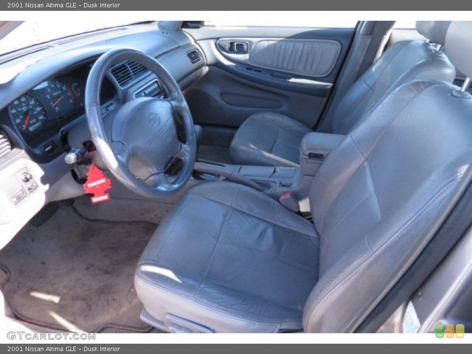 Dusk Interior Photo for the 2001 Nissan Altima GLE #86218781