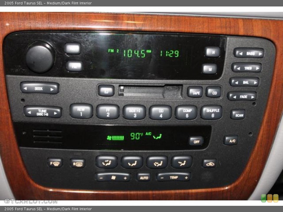 Medium/Dark Flint Interior Audio System for the 2005 Ford Taurus SEL #86239433