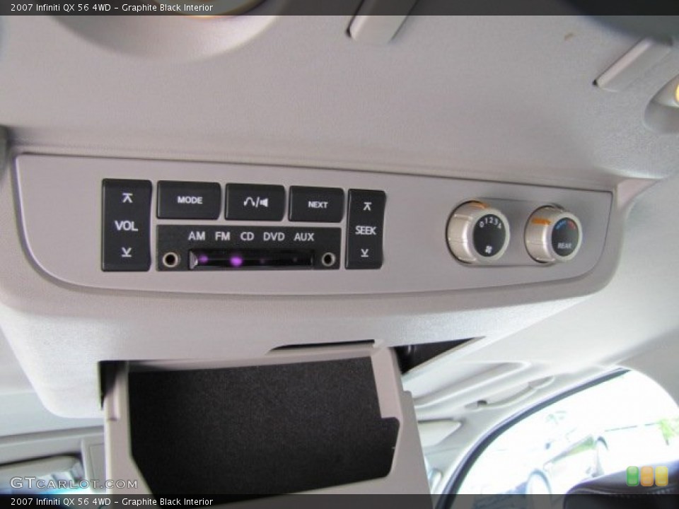 Graphite Black Interior Entertainment System for the 2007 Infiniti QX 56 4WD #86270360
