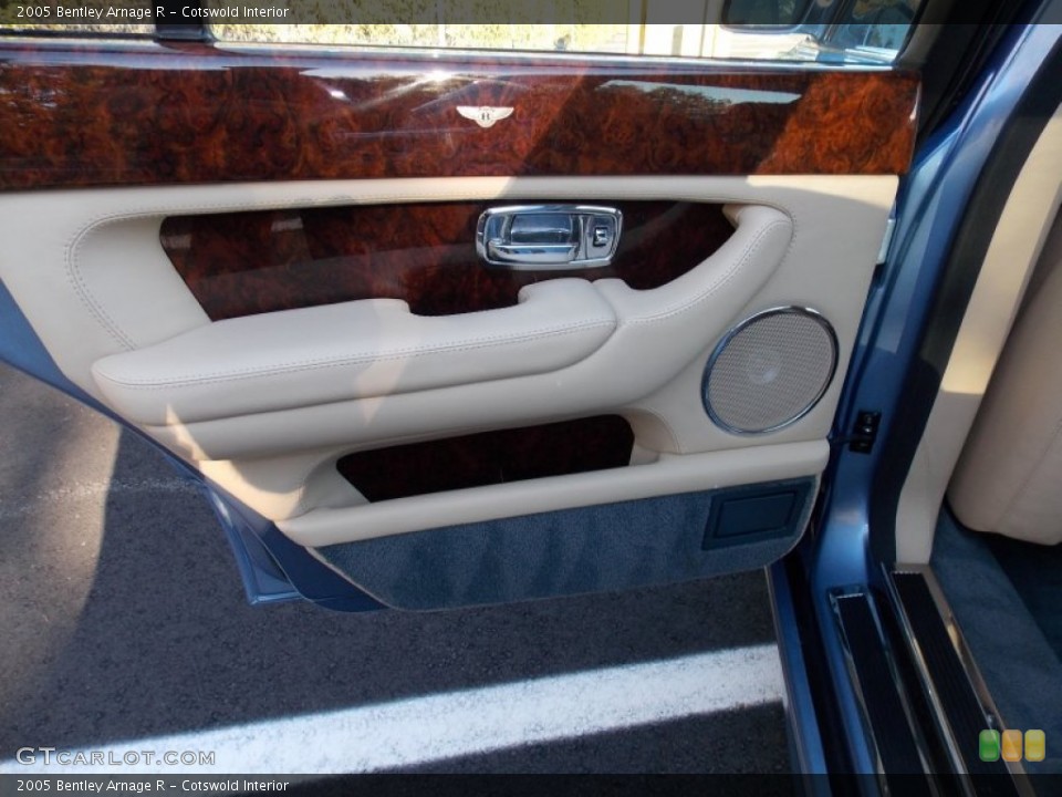 Cotswold Interior Door Panel for the 2005 Bentley Arnage R #86272136