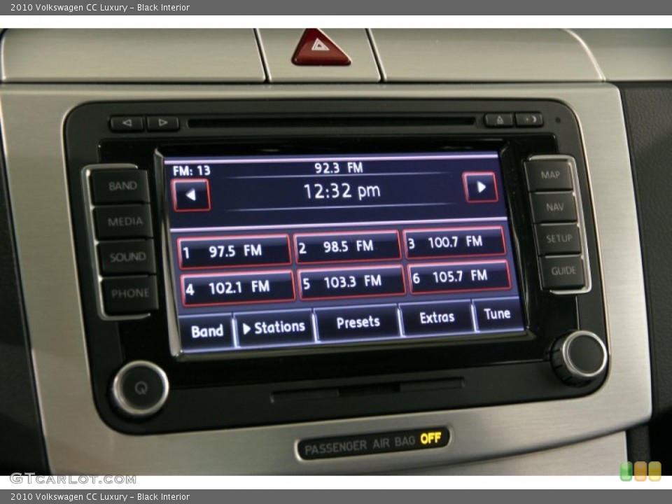 Black Interior Controls for the 2010 Volkswagen CC Luxury #86287394
