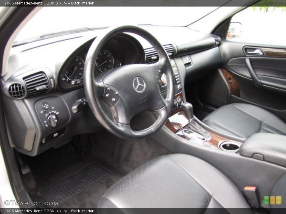 Black Interior Photo for the 2006 Mercedes-Benz C 280 Luxury #86291967