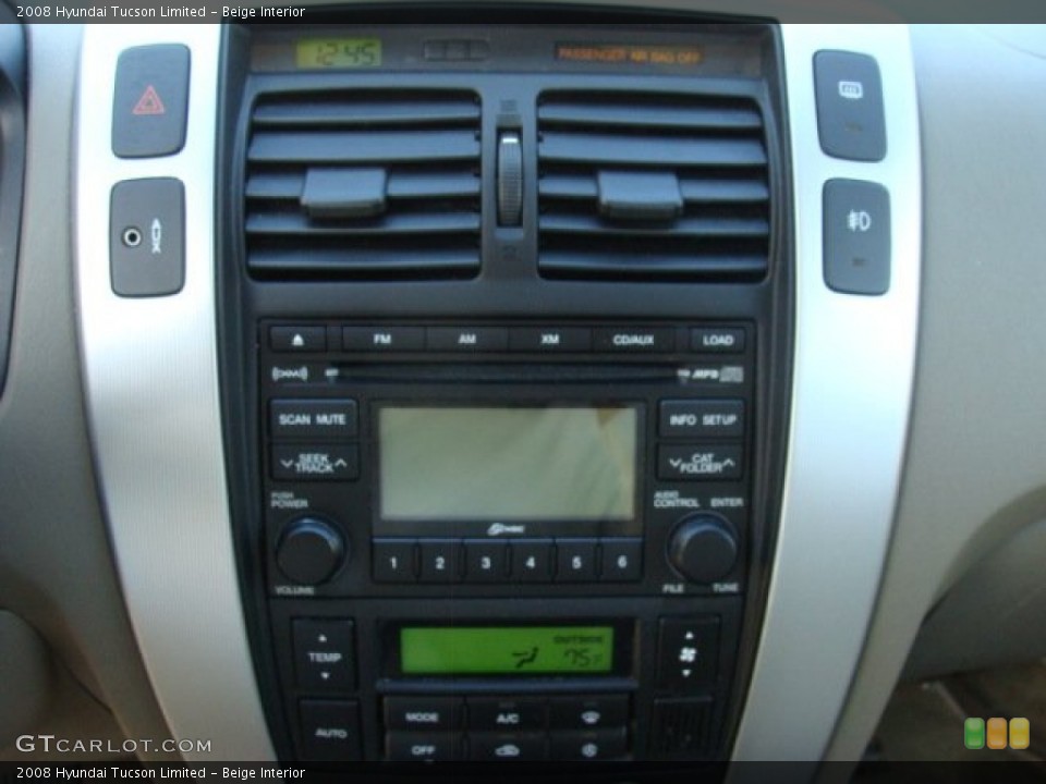 Beige Interior Controls for the 2008 Hyundai Tucson Limited #86295351