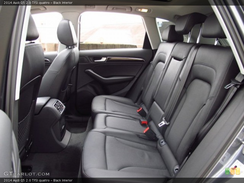 Black Interior Rear Seat for the 2014 Audi Q5 2.0 TFSI quattro #86297064