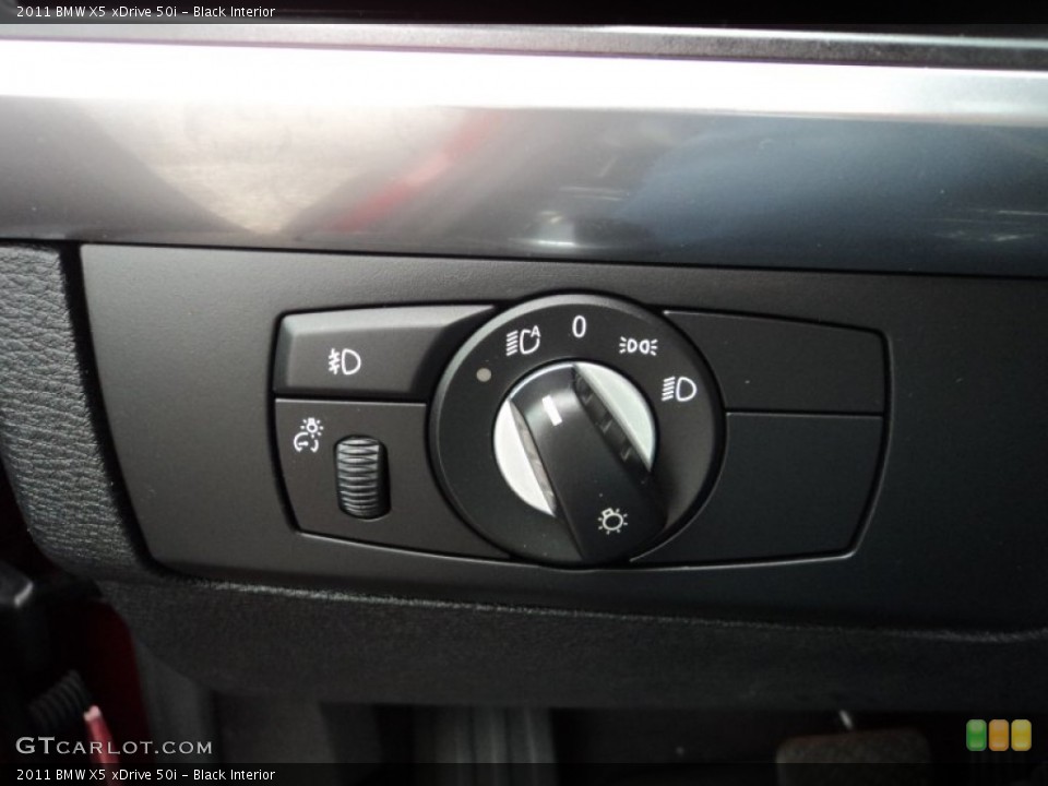 Black Interior Controls for the 2011 BMW X5 xDrive 50i #86301093