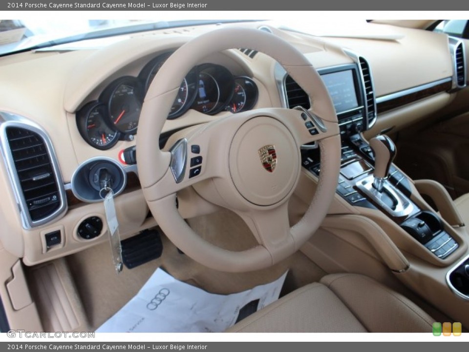 Luxor Beige Interior Dashboard for the 2014 Porsche Cayenne  #86309319